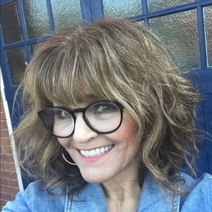 Meet your Posher, Shari